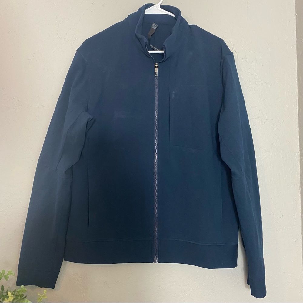 Lululemon mens navy blue Sojourn Jacket L